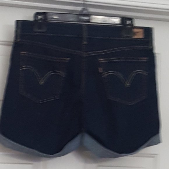 Women's Levi's Shorts Jeans Size 29 Blue - Picture 2 of 6